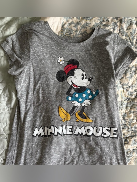 Disney Other - Disney Minnie Mouse Girls' Gray Graphic Tee -